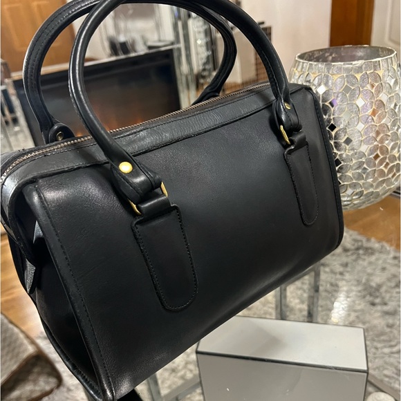 Coach Handbags - Very vintage coach bag